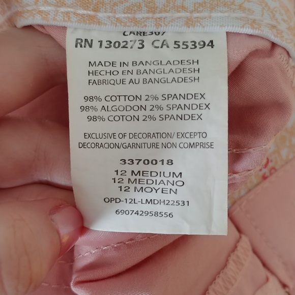 EUC Set of 3 Capri Pants - Picture 5 of 7